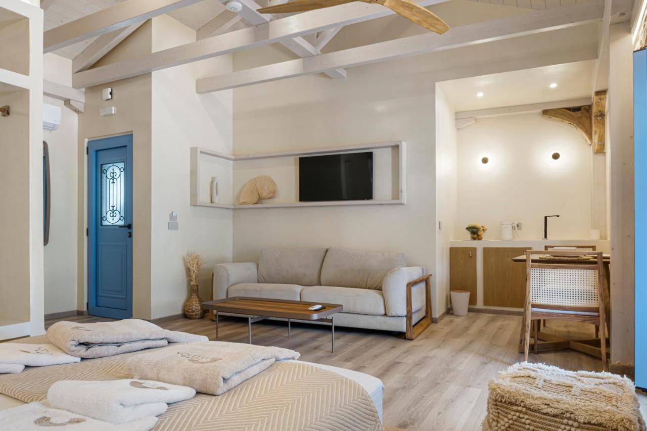 Tellion Suites Ayios Nikitas Ngoại thất bức ảnh