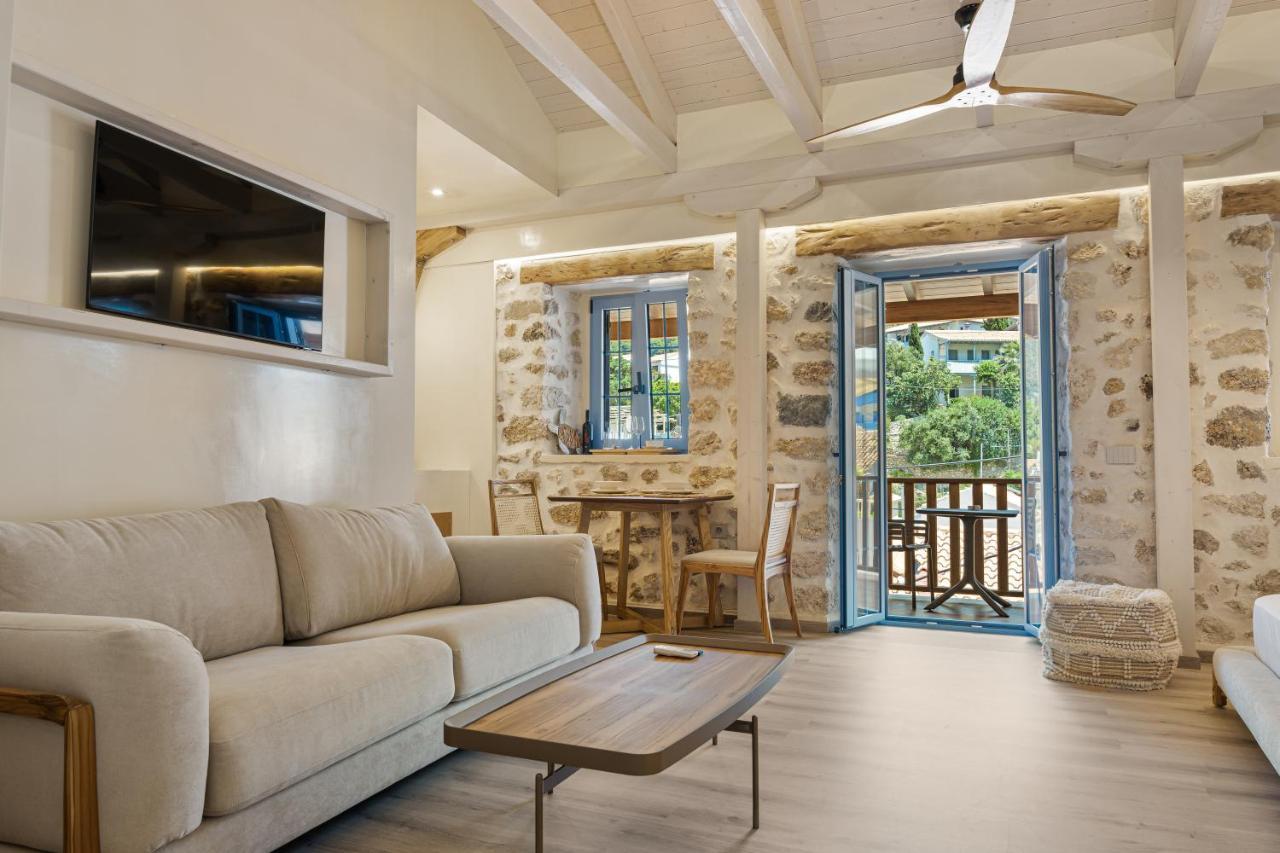 Tellion Suites Ayios Nikitas Ngoại thất bức ảnh