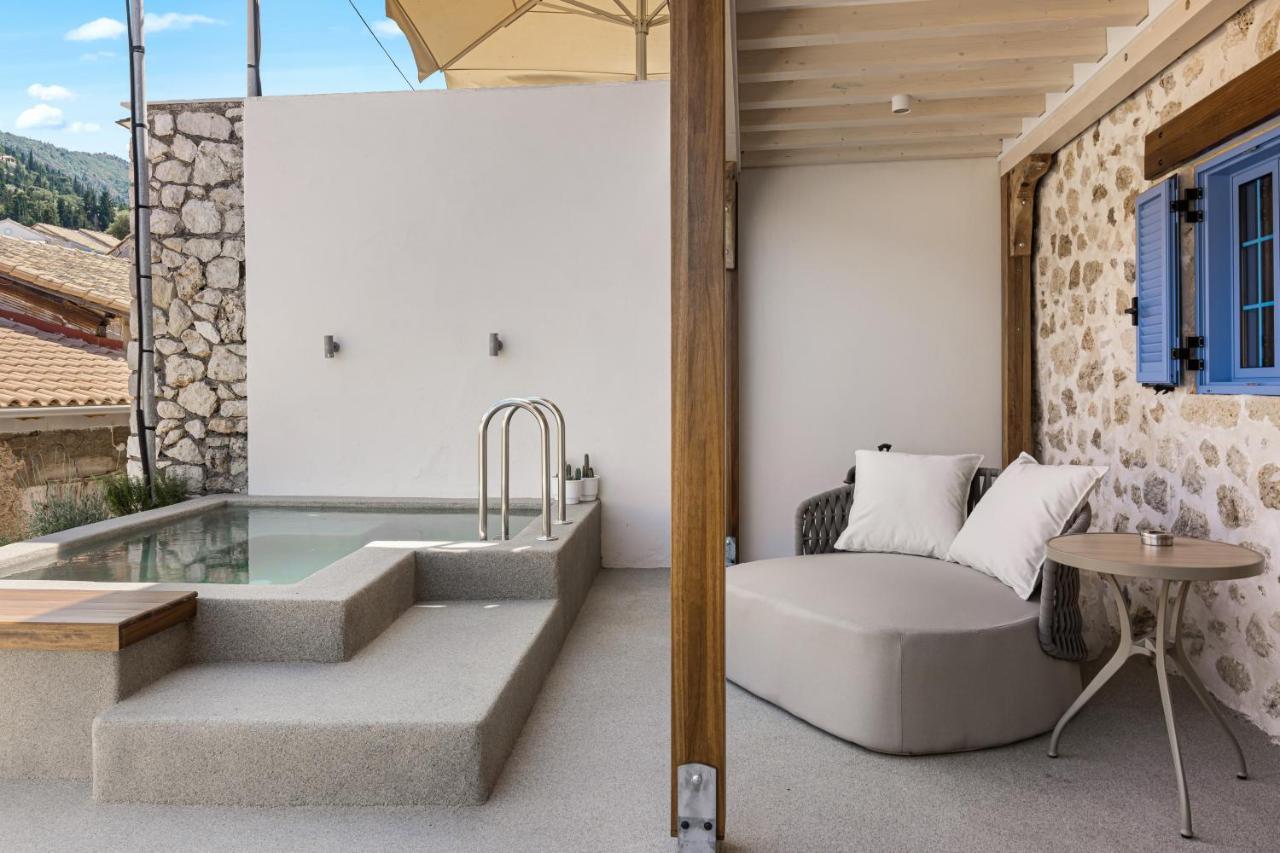 Tellion Suites Ayios Nikitas Ngoại thất bức ảnh
