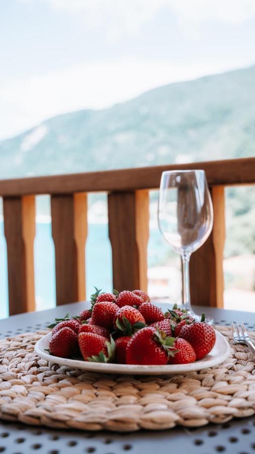Tellion Suites Ayios Nikitas Ngoại thất bức ảnh